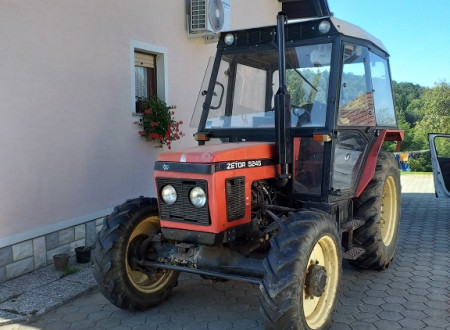 08.10.2019 FUMS – kmetijski traktor Zetor 5245