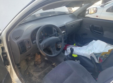 Tovorno vozilo SEAT INCA 1.9 D - notranjost