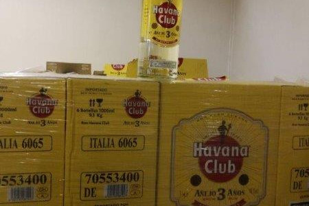  Oklic javne dražbe ruma Havana Club, gina Beefeater Red in ruma Havana Club Anejo