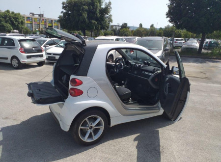 Oklic javne dražbe vozila Smart fortwo pulse