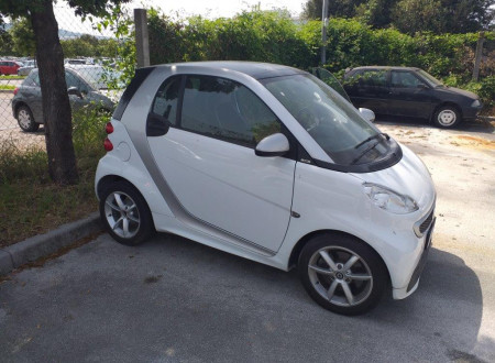 Oklic javne dražbe vozila Smart fortwo pulse