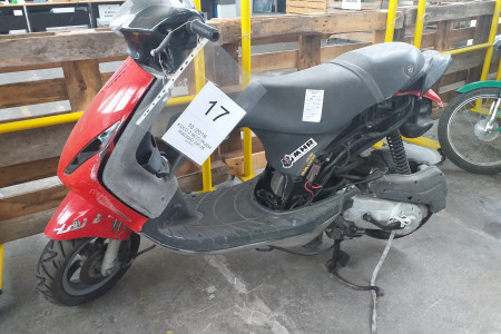 Kolo z motorjem s številčno oznako pod katero se prodaja