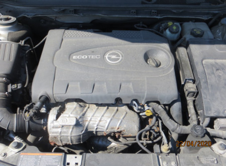 Motor osebnega vozila OPEL INSIGNIA CARAVAN 2.0 DT 16V
