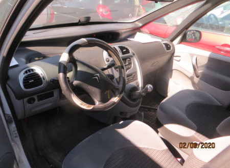 Notranjost (armaturna plošča) - Osebno vozilo CITROËN XSARA PICASSO 1.6 HDI 16V