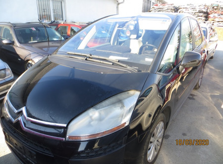 Prednji del vozila Citroen C4 Picasso