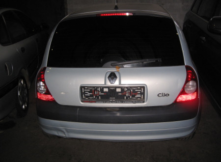 Oklic dražbe osebnega avtomobila Renault Clio/1.2/ 16 V