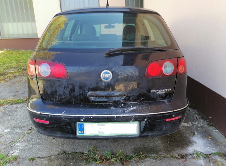 zadnja stran osebnega vozila FIAT CROMA / 1.9 / JTD