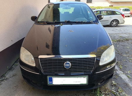 prednja stran osebnega vozila FIAT CROMA / 1.9 / JTD