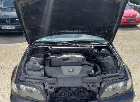 motor osebnega vozila BMW 320 D