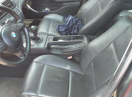 notranjost (prednji sedeži) osebnega vozila BMW 320 D