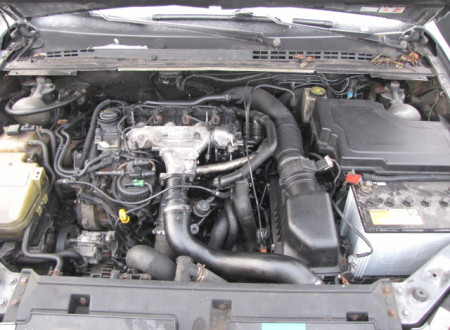 motor osebnega vozila CITROËN C5 BREAK 2.2 (dizel)