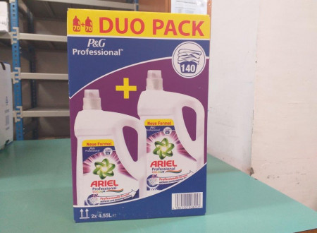 Karton embalaža (2) tekočih detergentov