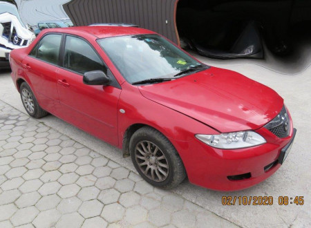 prednja desna stran osebnega vozila MAZDA 6 / 2.0 / CD