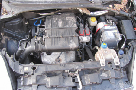 motor osebnega vozila FIAT GRANDE PUNTO 1.4