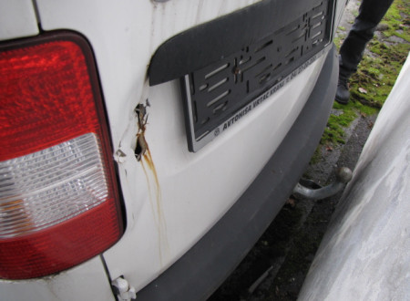 poškodba (rja) na prtljažniku tovornega vozila VOLKSWAGEN CADDY 1.9 TDI