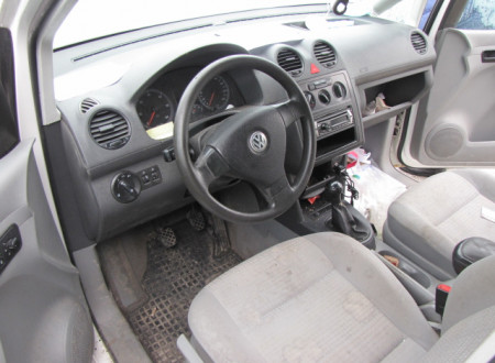notranjost (armaturna plošča) tovornega vozila VOLKSWAGEN CADDY 1.9 TDI