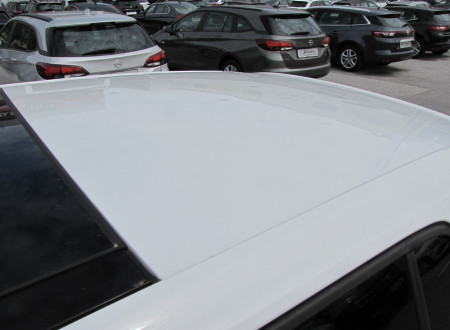 streha rabljenega osebnega avtomobila VOLKSWAGEN GOLF 2.0 TDI AUT