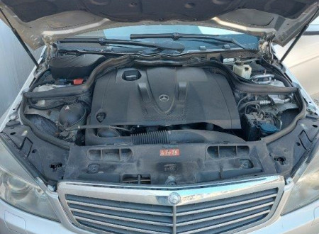 motor osebnega vozila MERCEDES BENZ C / 200 T / CDI AUT.