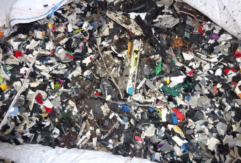 Nadzor nad čezmejnim pošiljanjem odpadkov v letu 2025