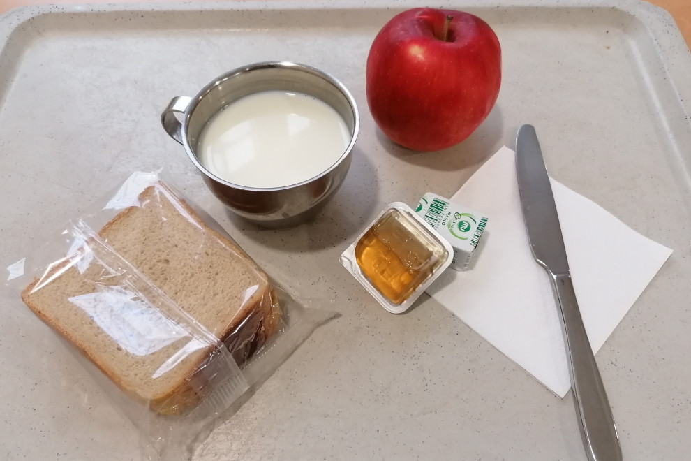 Tradicionalni slovenski zajtrk v Zavodu za prestajanje kazni zapora Koper