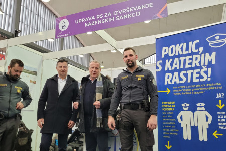 mag. Bojan Majcen in dr. Igor Šoltes med pravosodnimi policisti