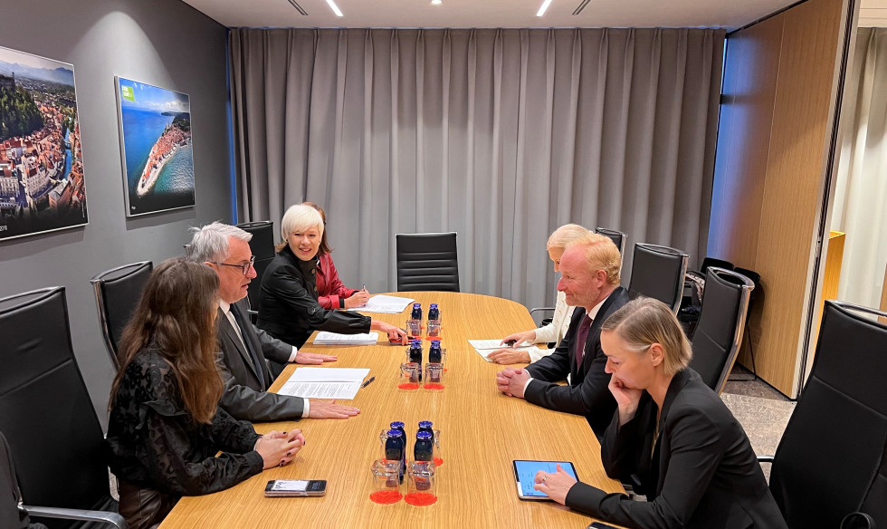 Meeting of the Minister for Economic Development and Technology, Matjaž Han, with the President of the European Patent Office, António Campinos