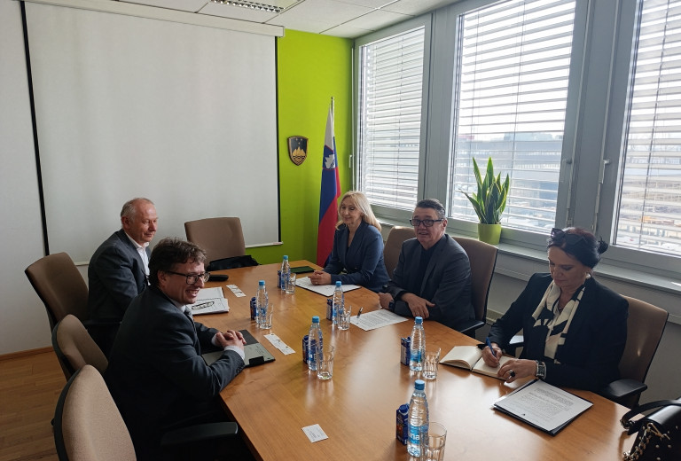 Obisk veleposlanika Bosne in Hercegovine na Upravi za jedrsko varnost