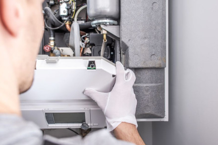 https://www.sfera-it.si/projekt-ai4heating/