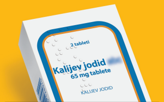 Škratlica tablet kalijevega jodida.