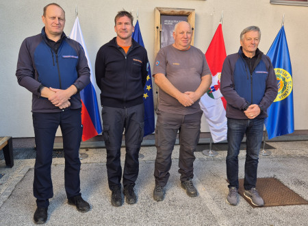 Janez Koselj, poveljnik CZ Občine Radovljica, mag. Domen Torkar, namestnik regijskega poveljnika CZ za Gorenjsko, Darko Zonjič, poveljnik DEV NUS in župan Občine Radovljica Ciril Globočnik