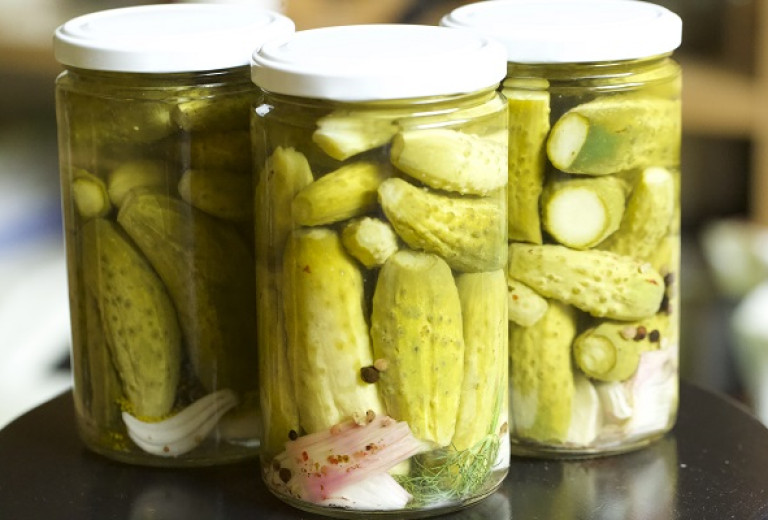 Ugotovitve posebnega nadzora kislih kumaric in druge vložene zelenjave v prometu 