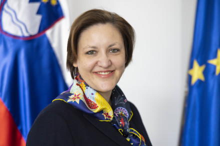 Dr. Ana Polak Petrič