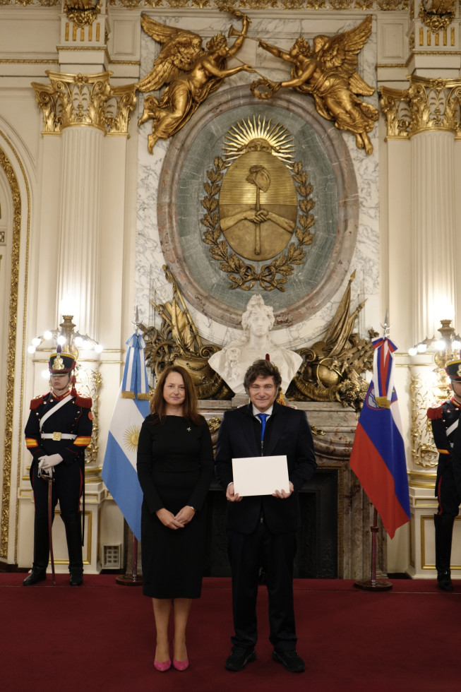 Veleposlanica Tina Vodnik in predsednik Argentinske republike Javier Milei