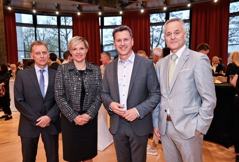 V Celovcu o krepitvi čezmejnega gospodarskega sodelovanja in izzivih na avstrijskem trgu