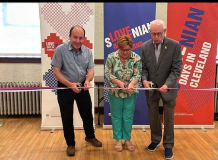 Bob Hopkins, Alenka Jerak, Mike Polensek cutting the ribbon at the opening