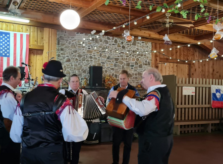 Slovenian musicians playing