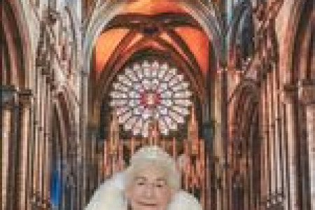 101-letna kraljica Kurentovanja Eva Ozbolt Kisley