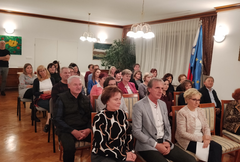 Pravljični večer za odrasle