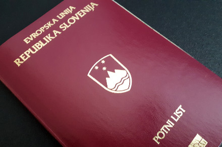 Spletne prevare v zvezi s slovenskim državljanstvom in potnimi listi