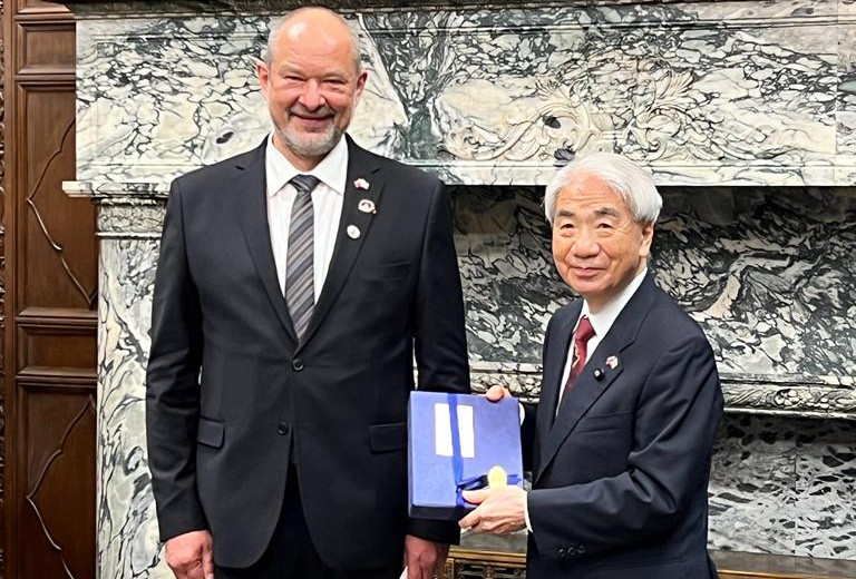 スロベニア共和国国民評議会議長、アロイズ・コウシュツァ氏の日本公式訪問について
