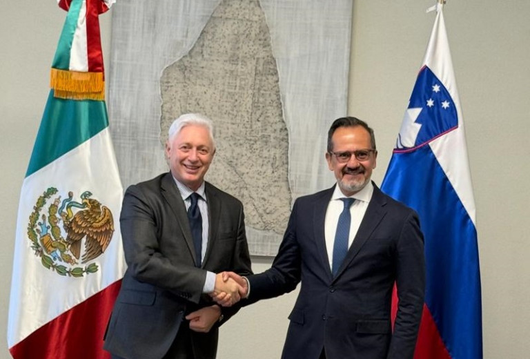 Veleposlanik Mirošič na bilateralnih pogovorih v Mehiki