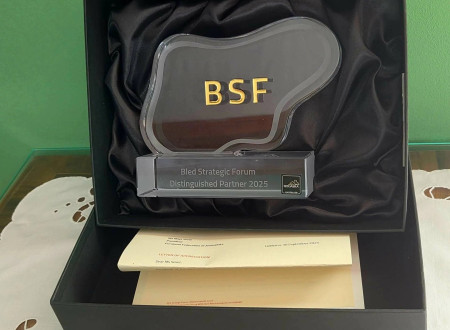 Bagrada BSF v embalaži