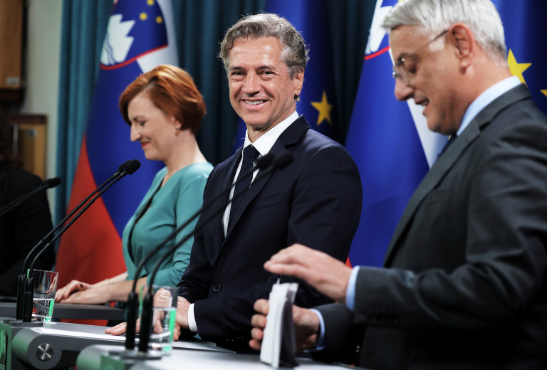 Od kriz do reform: pregled ključnih sprememb 2022–2025 