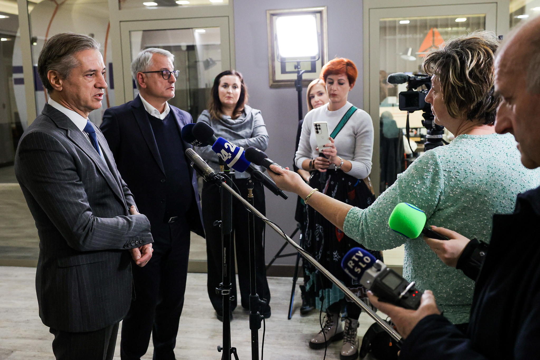 183rd regular session of the Government of the Republic of Slovenia