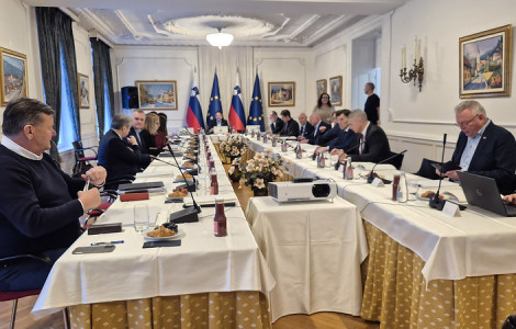 55079238766 eb452660ce c