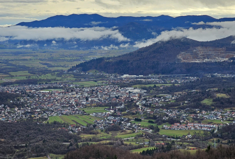 Government Visits Central Slovenia