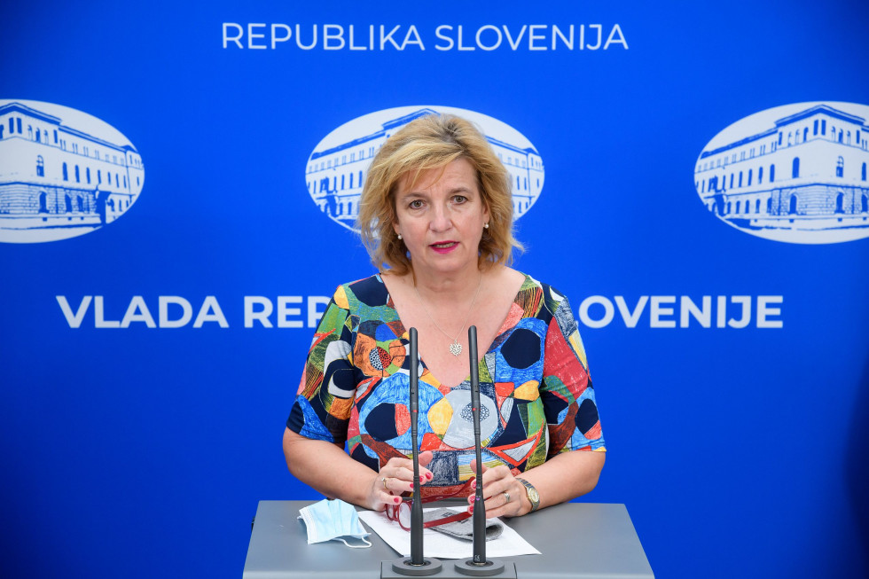 Vodja strokovne skupine pri MZ Bojana Beovič