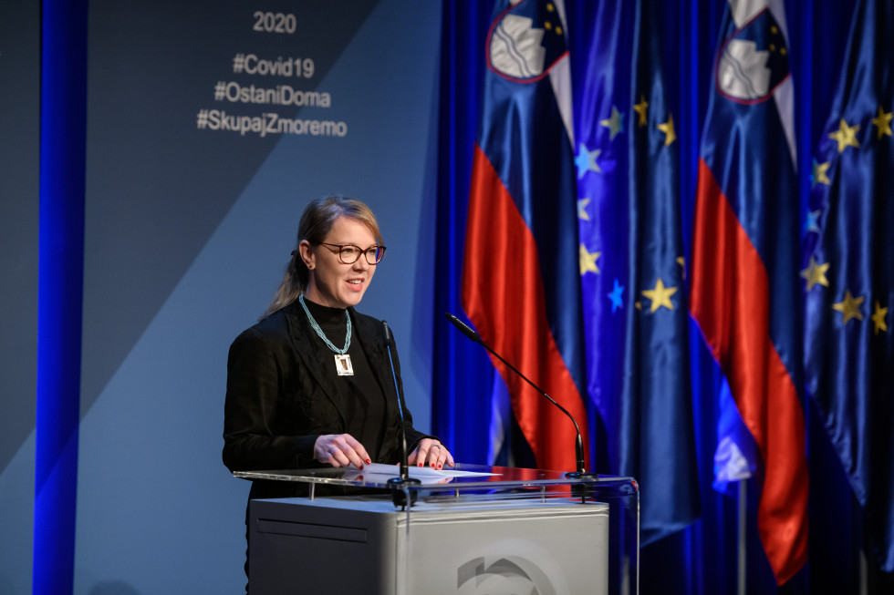 Helena Jaklitsch, ministrica brez resorja pristojna za področje odnosov med RS in avtohtono slovensko narodno skupnostjo v sosednjih državah ter med RS in Slovenci po svetu