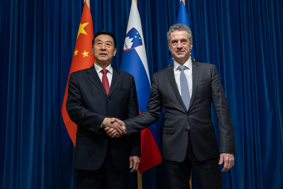 Prime Minister Robert Golob met with Wang Yong, the Vice-Chair of the National Committee of the Chinese People's Political Consultative Conference. 