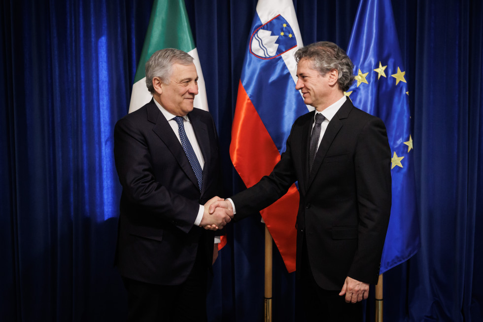 Prime Minister Robert Golob shakes hands with Italian Foreign Minister Antonio Tajani